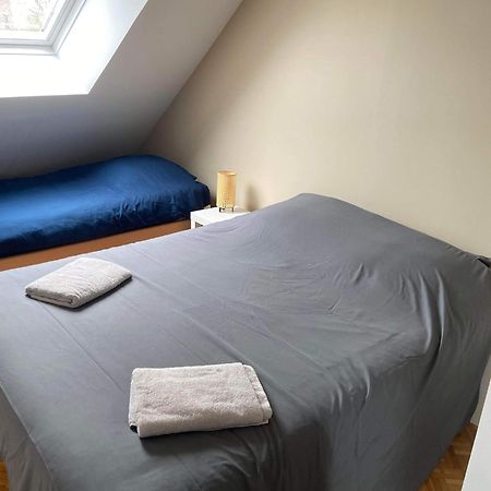 Anselme, F2 Duplex Avec Cour Commune Et Proche De La Mer ,2 Ver-sur-Mer Esterno foto